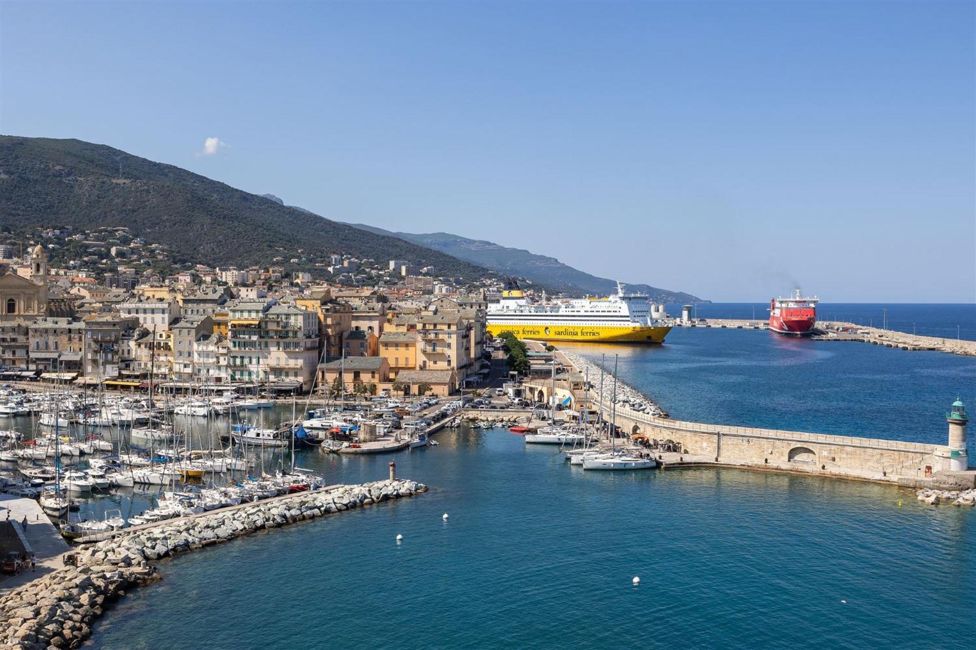 Hotel Des Gouverneurs Bastia  Exteriér fotografie